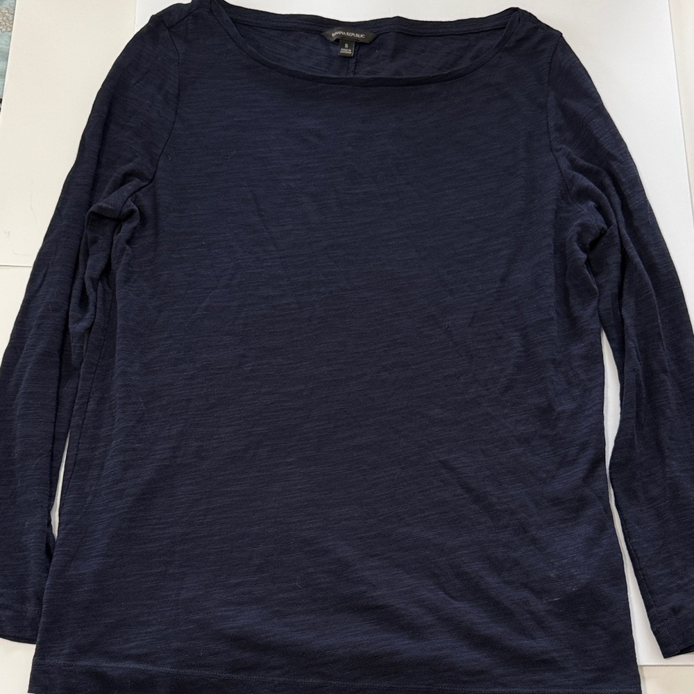 Banana Republic Navy Blue Long Sleeve Scoop Neck Tee